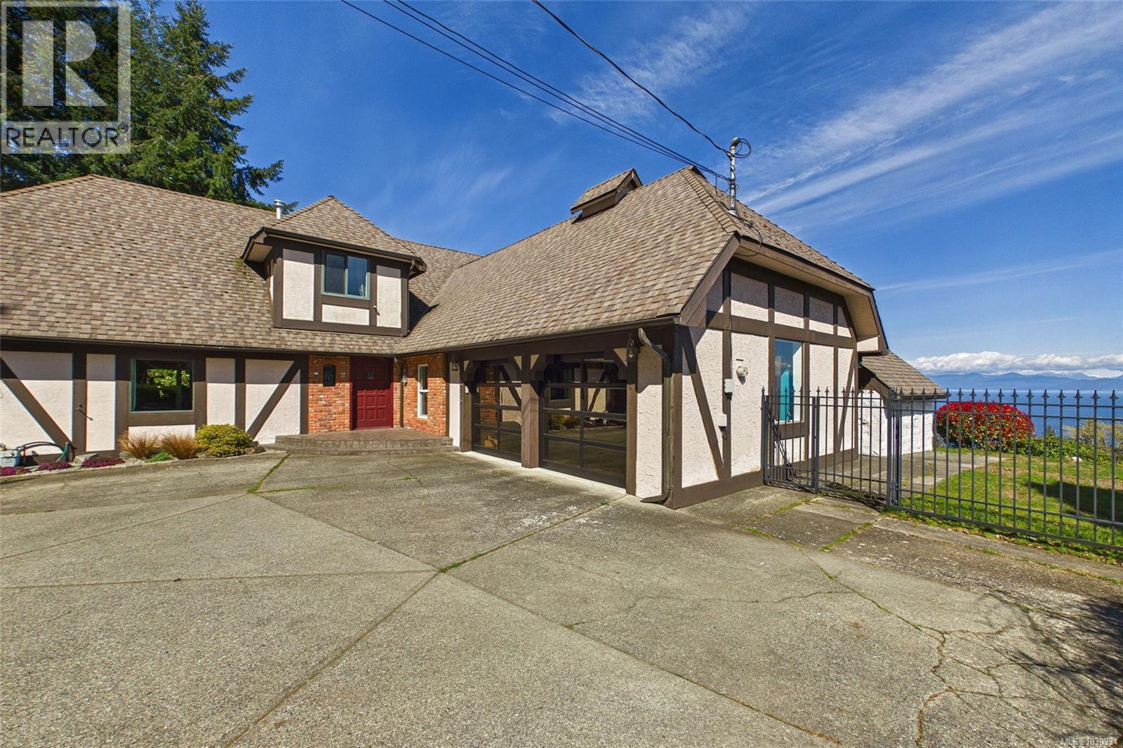 5246 Lost Lake Rd, Nanaimo