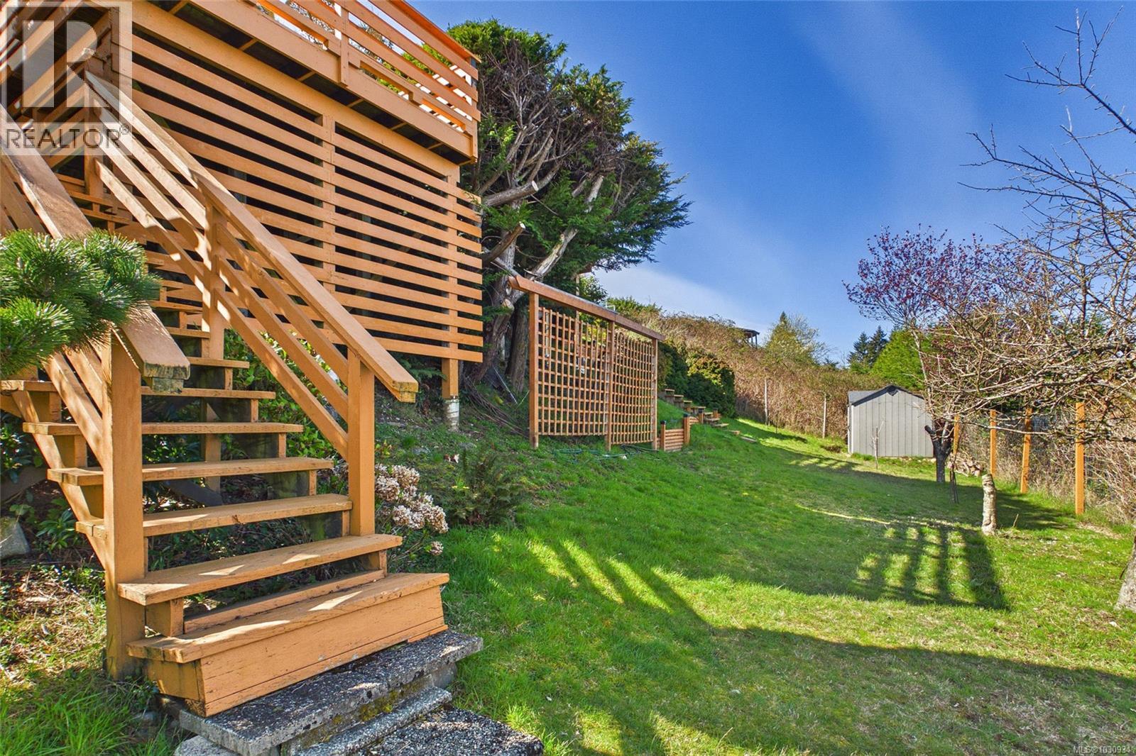 5246 Lost Lake Rd, Nanaimo