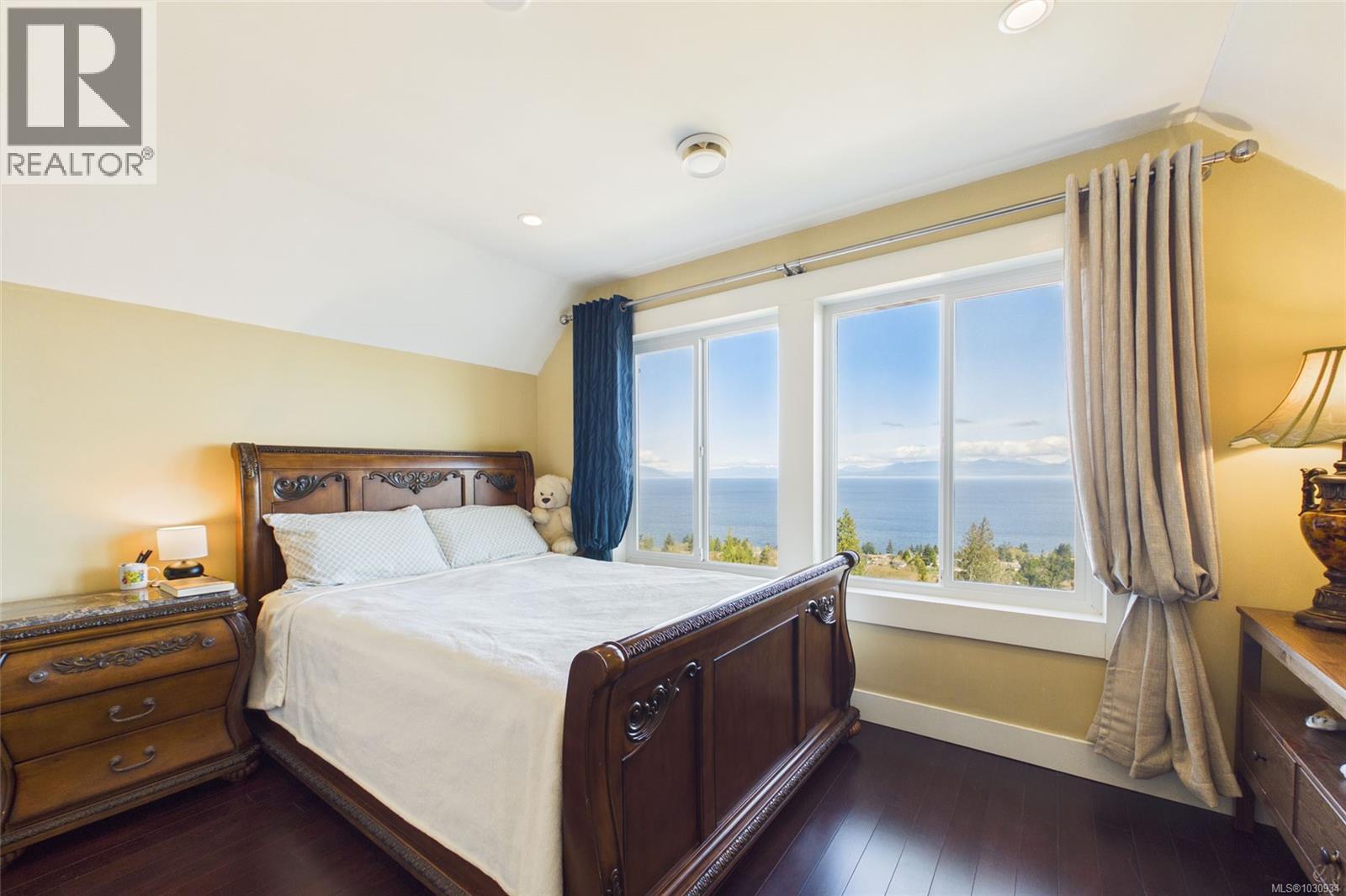 5246 Lost Lake Rd, Nanaimo