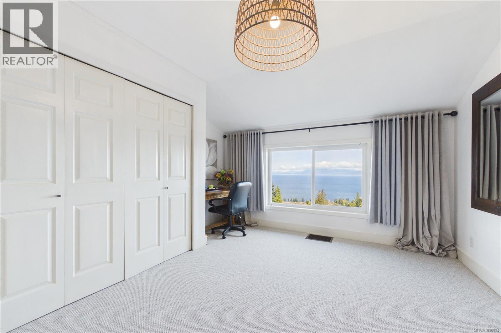 5246 Lost Lake Rd, Nanaimo