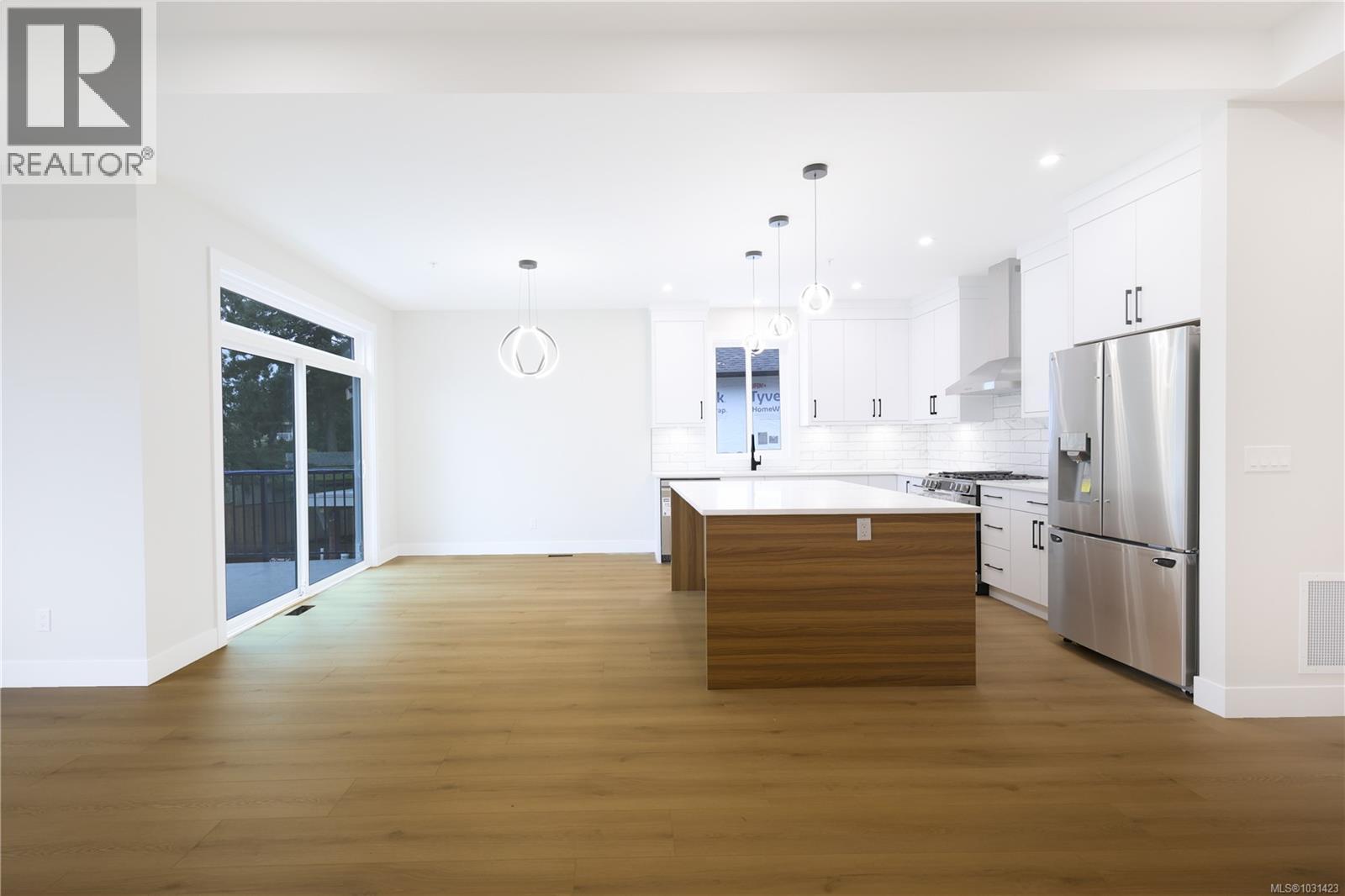 416 Diamond Blvd, Nanaimo