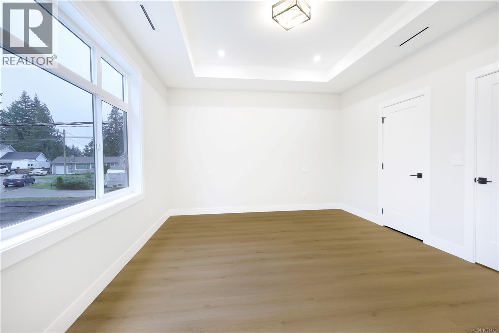 416 Diamond Blvd, Nanaimo