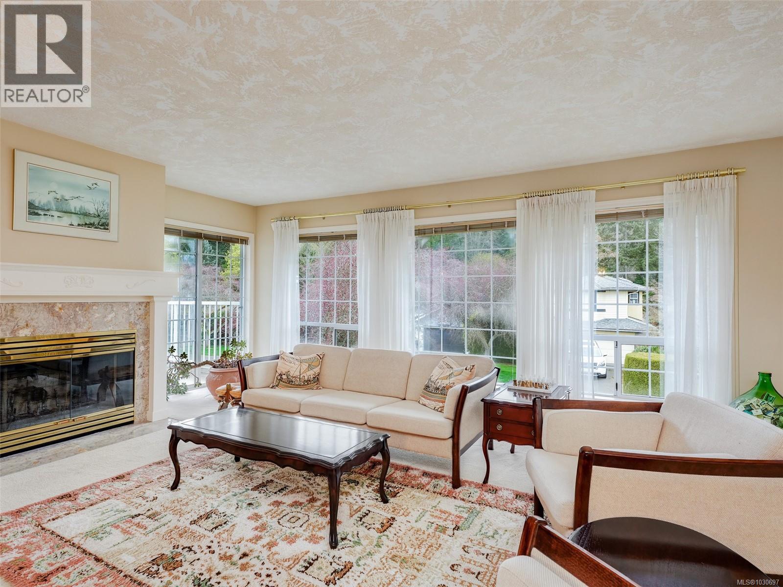 4689 SCOTTSWOOD PL - Image 3