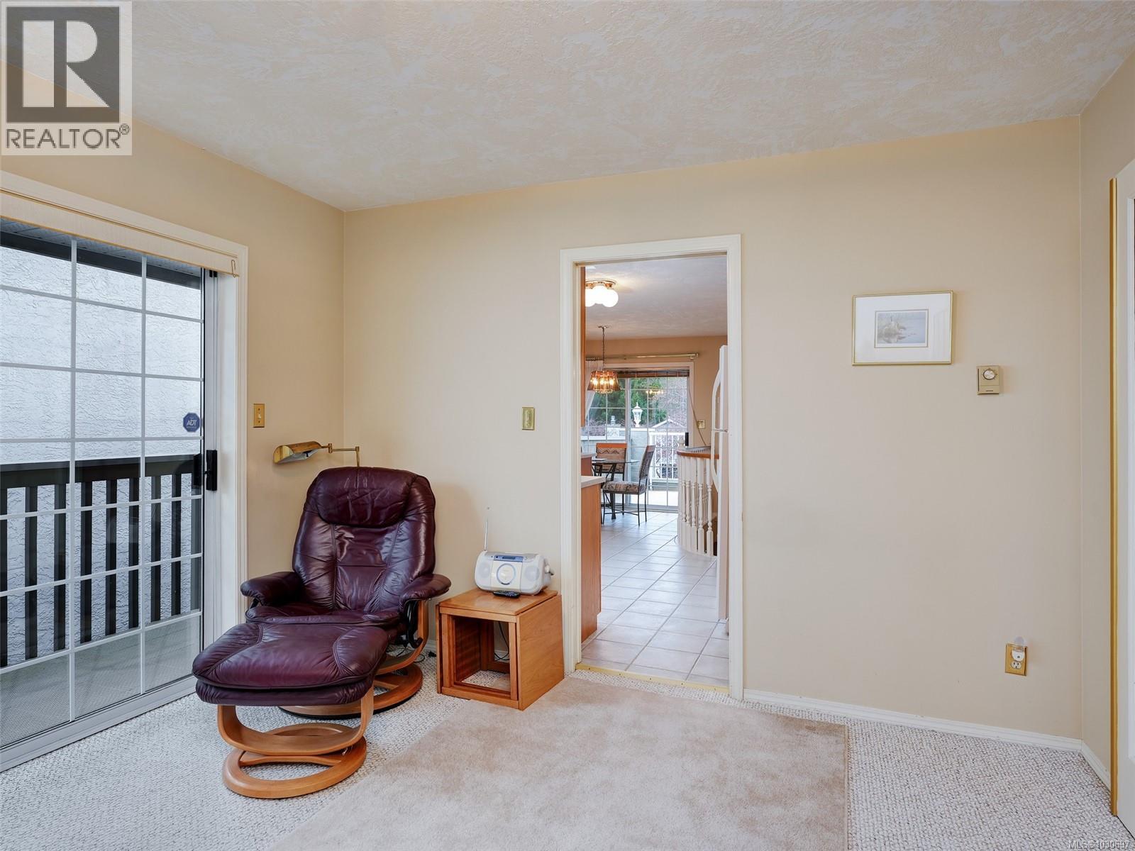 4689 SCOTTSWOOD PL - 17