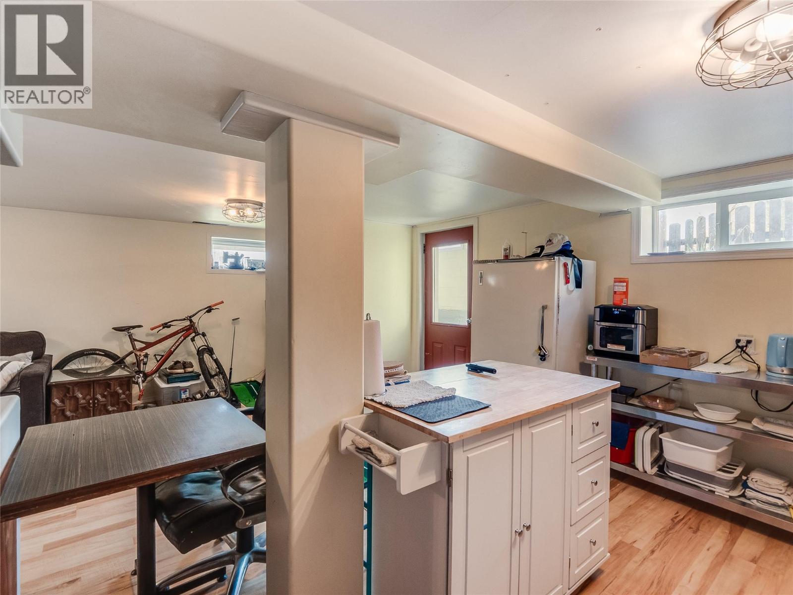 650 9TH Avenue, Castlegar