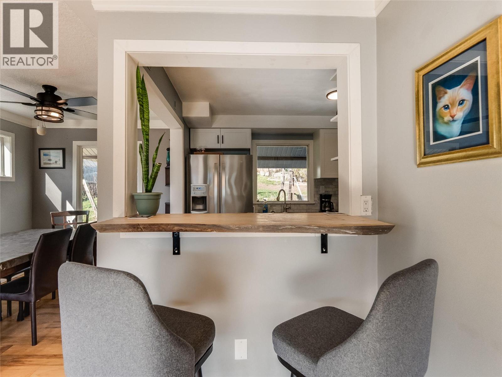 650 9TH Avenue, Castlegar