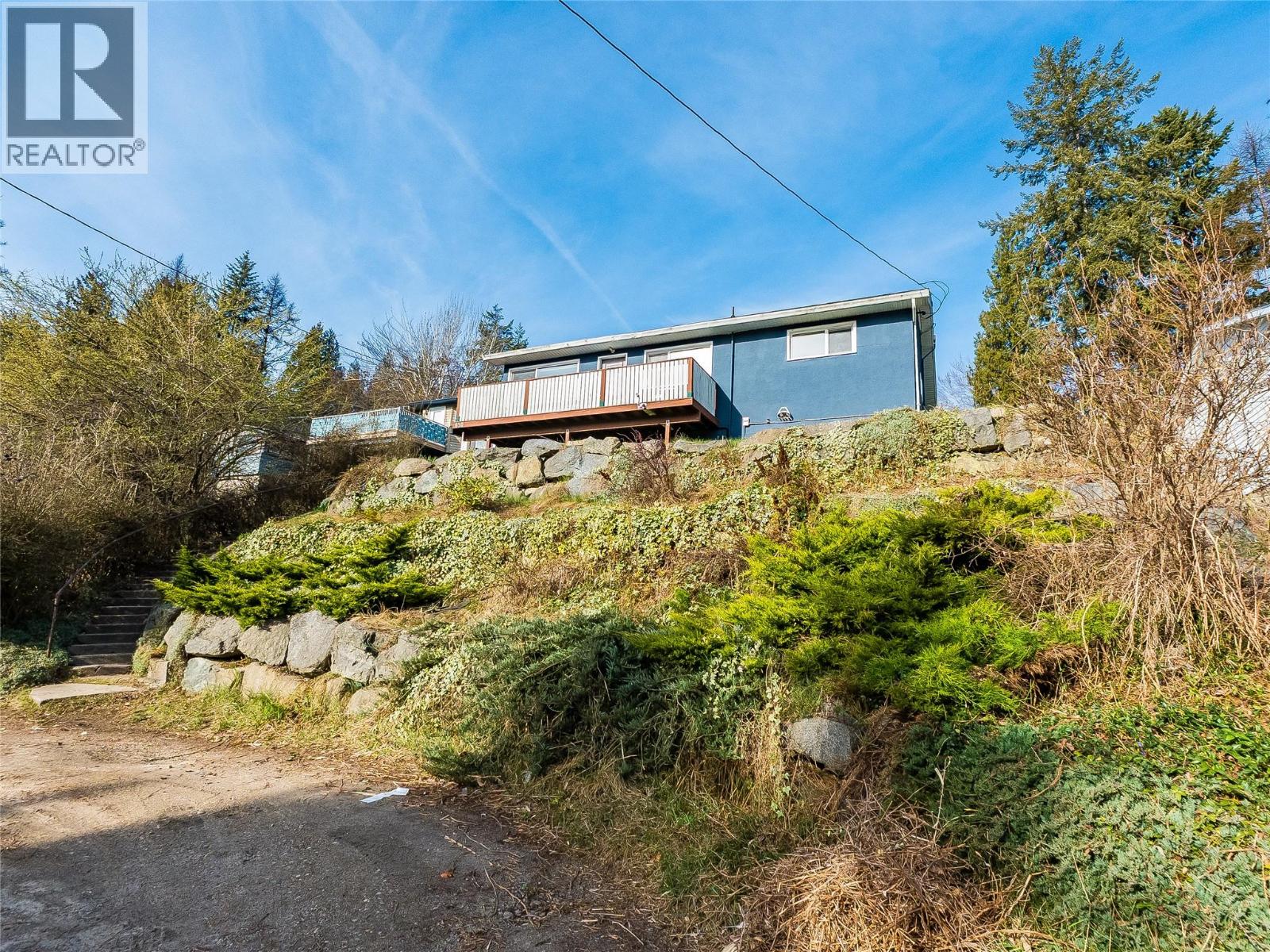 650 9TH Avenue, Castlegar