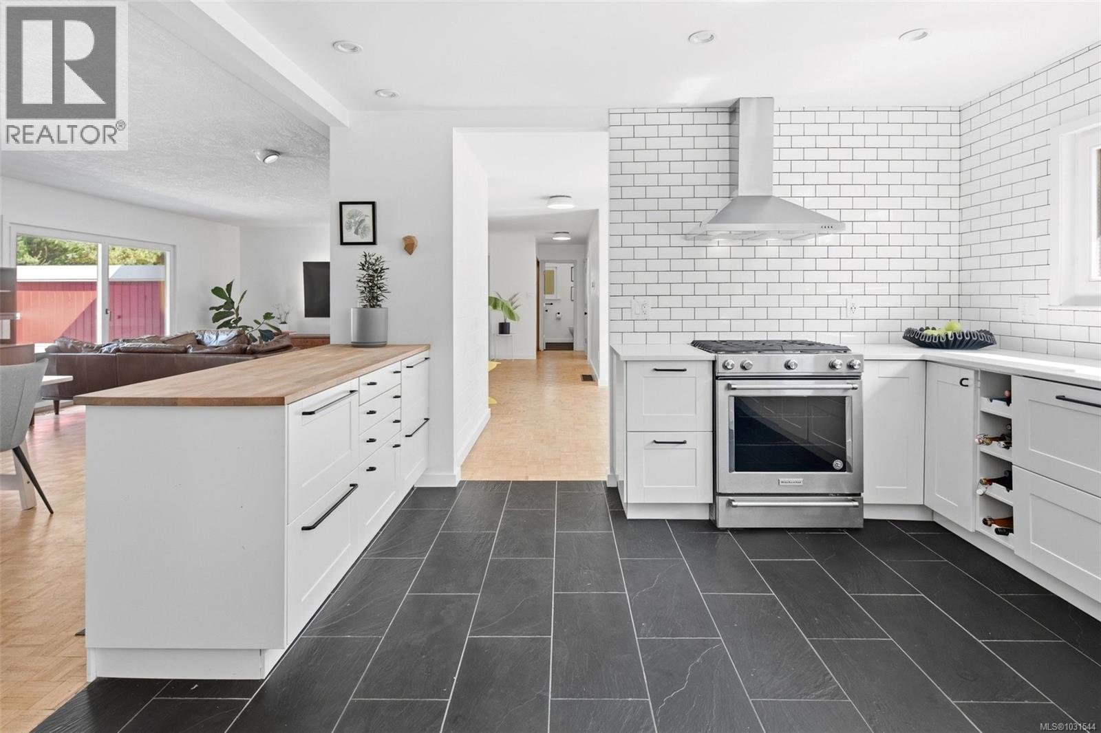 1065 BRAITHWAITE DR - 13