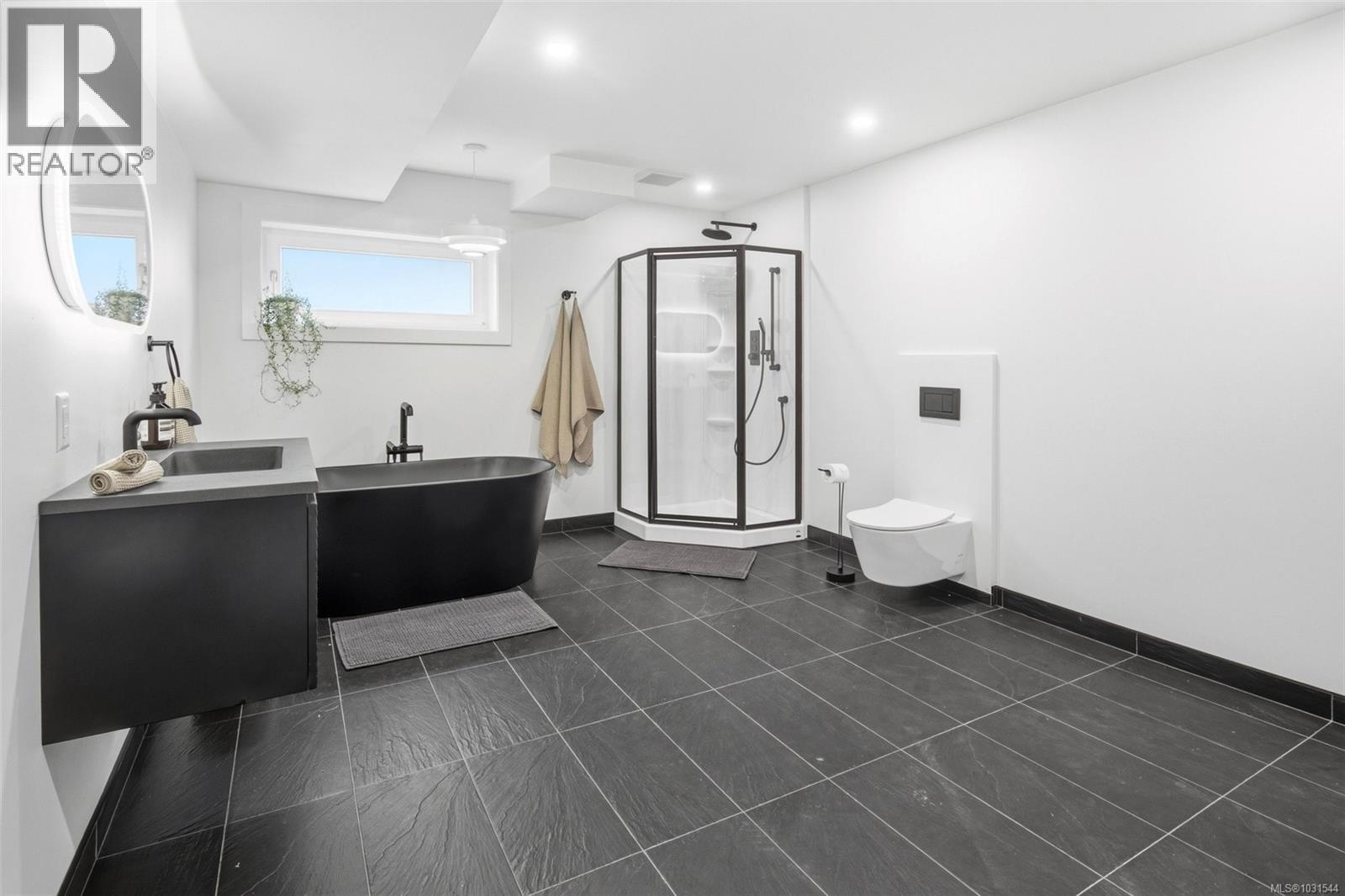 1065 BRAITHWAITE DR - 41