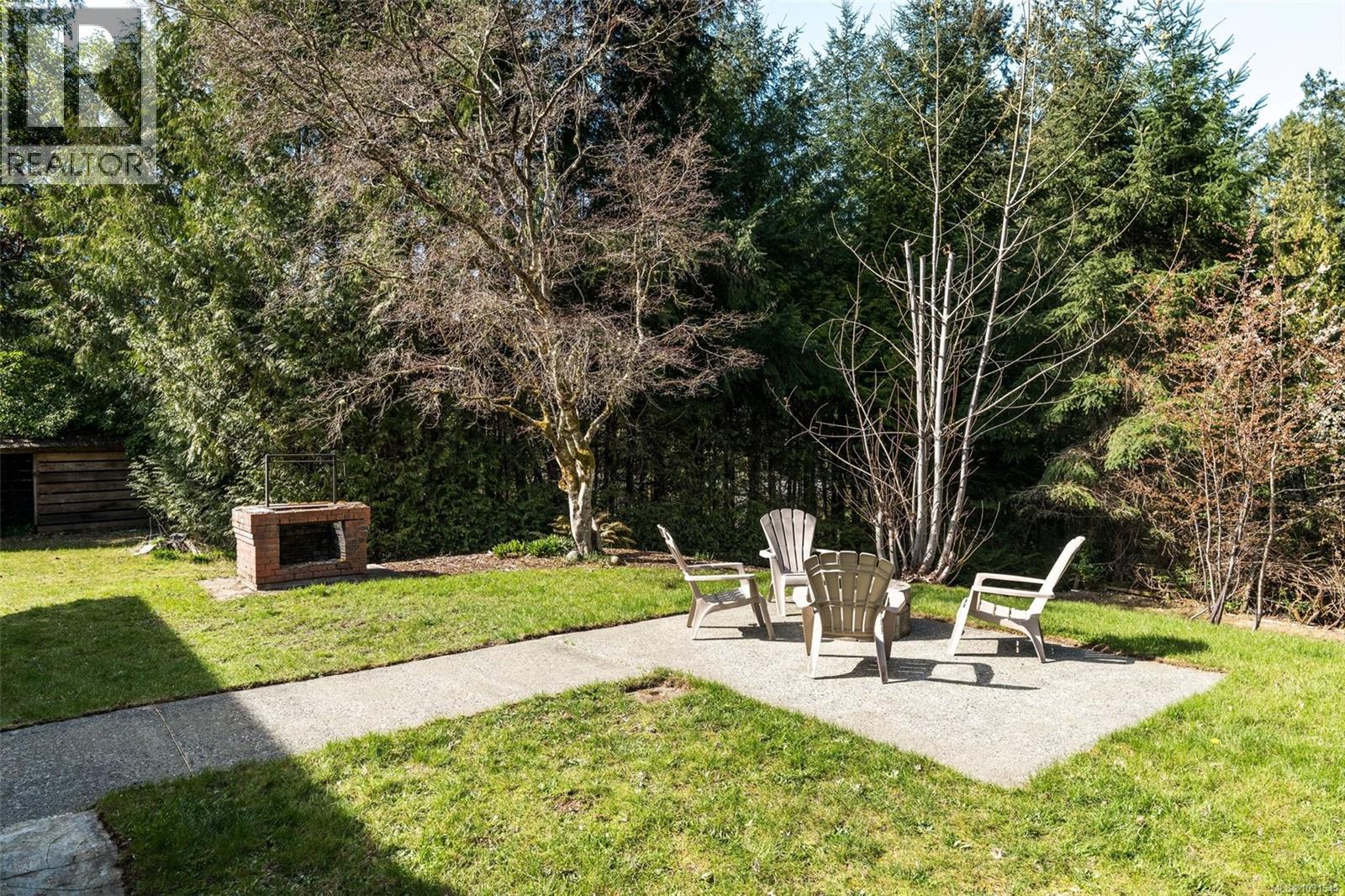 1065 BRAITHWAITE DR - 52