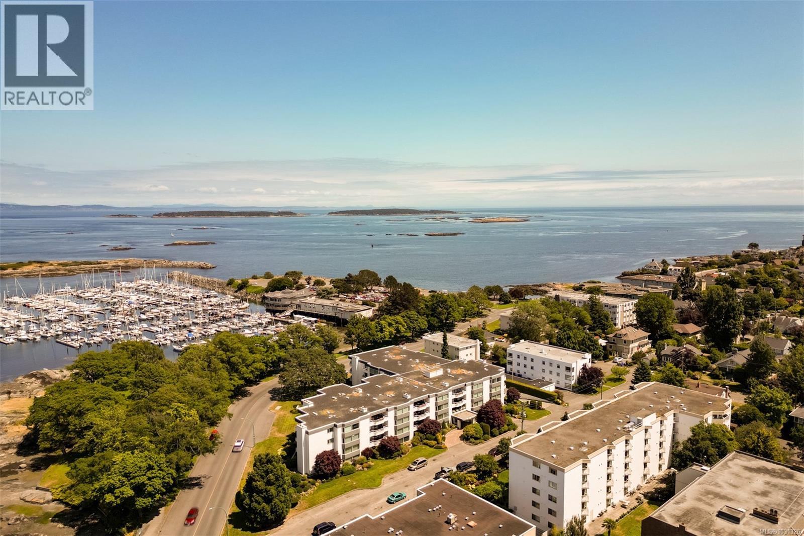 #409 1370 BEACH DR - 31