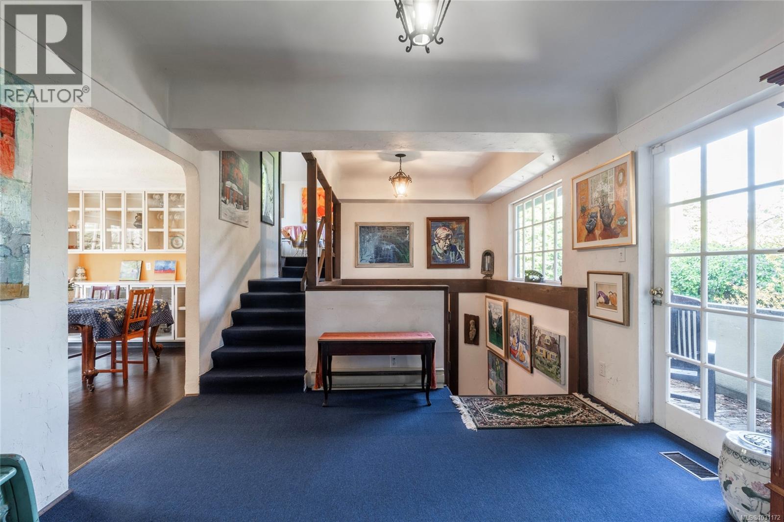  3870 Seacroft Place, Saanich