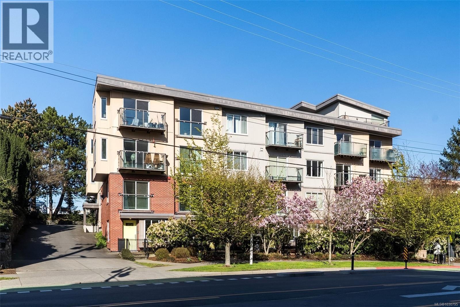 303 356 Gorge Rd E, Victoria