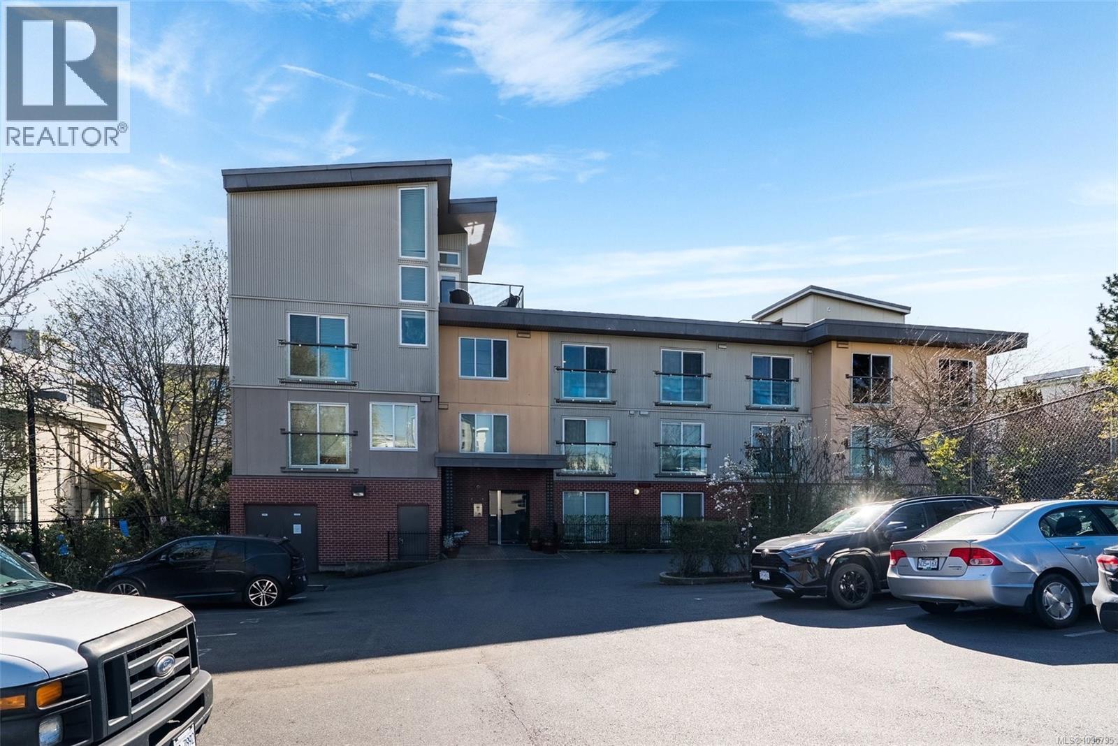 303 356 Gorge Rd E, Victoria