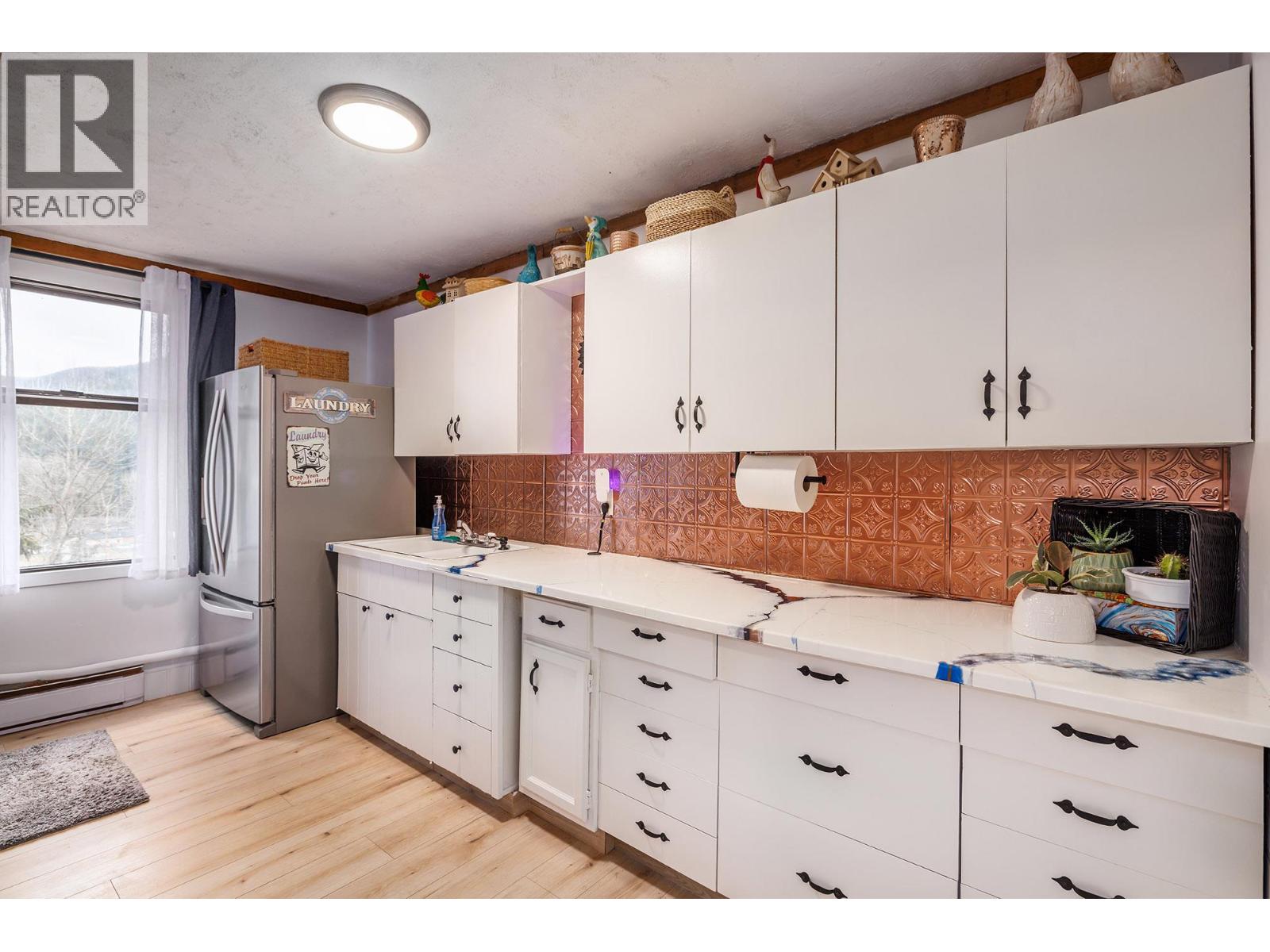 11251 THREE FORKS ROAD - 15