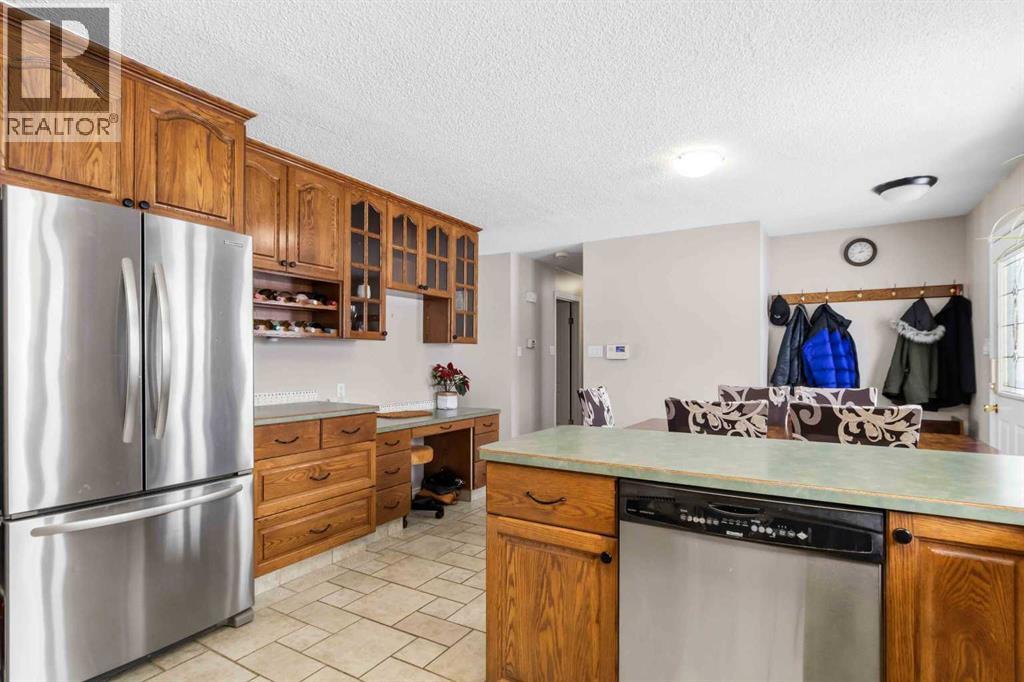 18 Clark Crescent, Fort McMurray