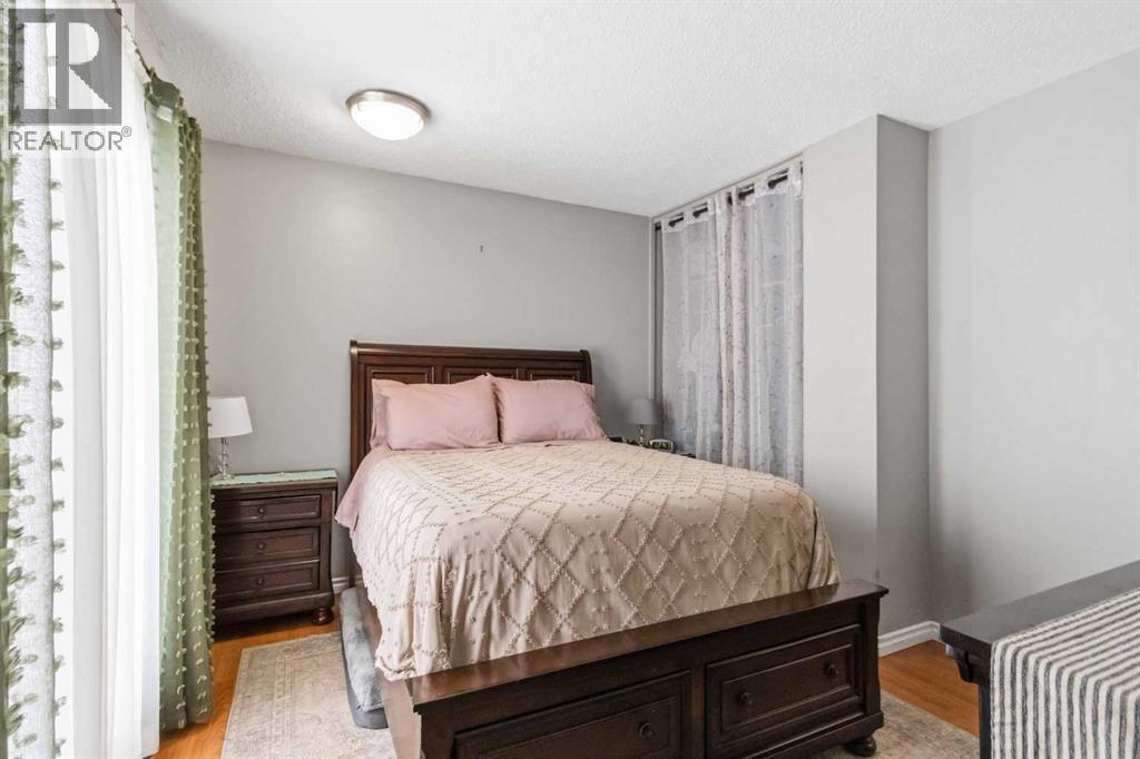 18 Clark Crescent, Fort McMurray