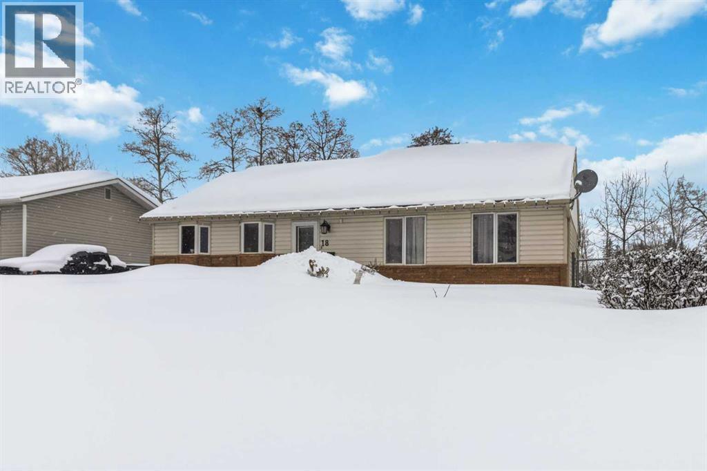 18 Clark Crescent, Fort McMurray