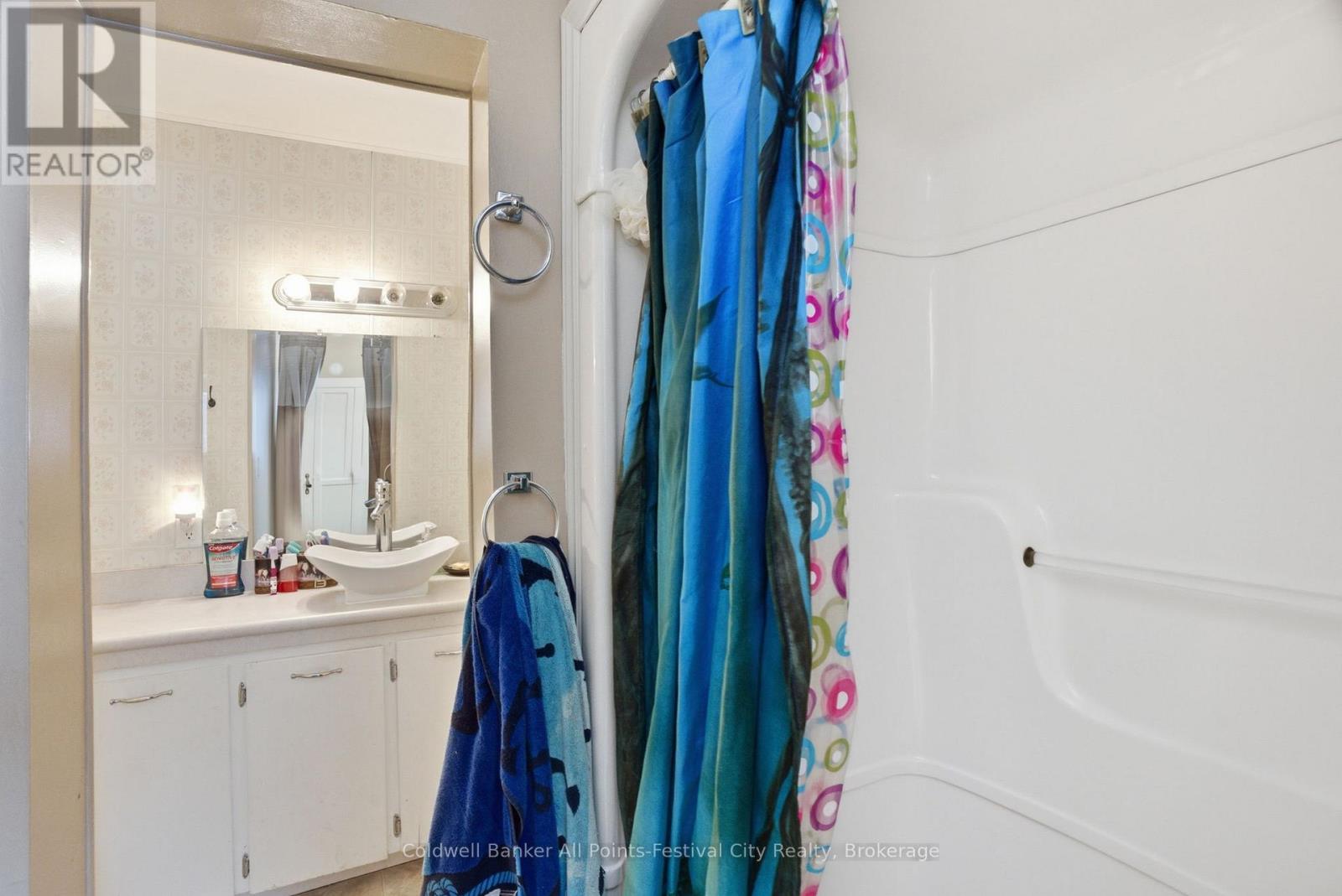 3990 PERTH ROAD 180 - Image 24