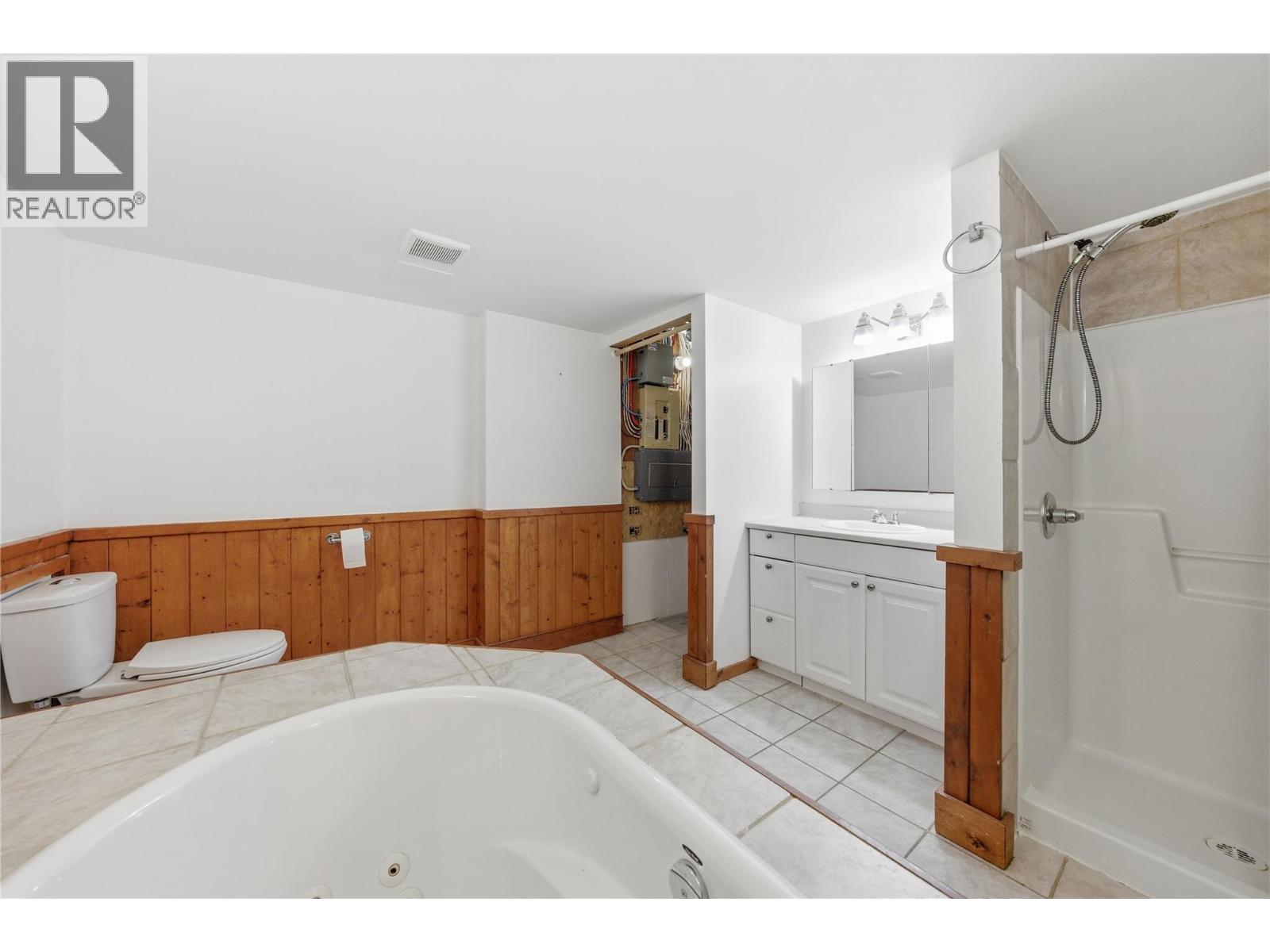 3405 Logan Road, West Kelowna