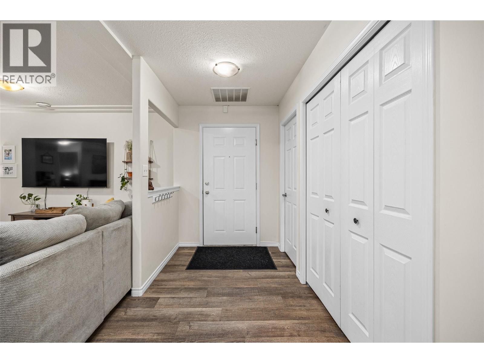 1966 Durnin Road Unit# 104, Kelowna