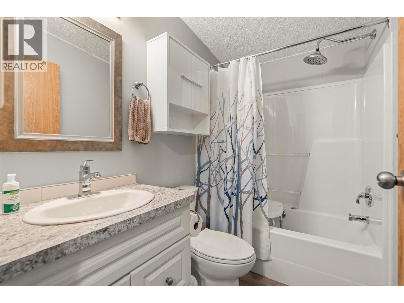 6688 Tronson Road Unit# 9, Vernon