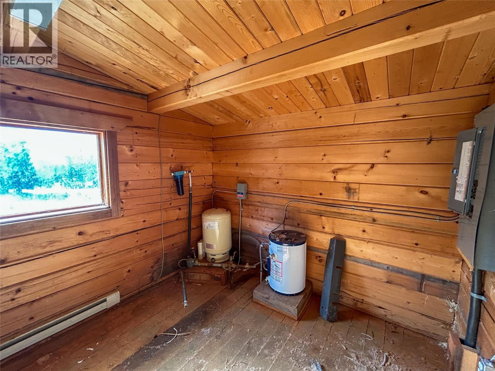 362 MEADOW CREEK ROAD - 18