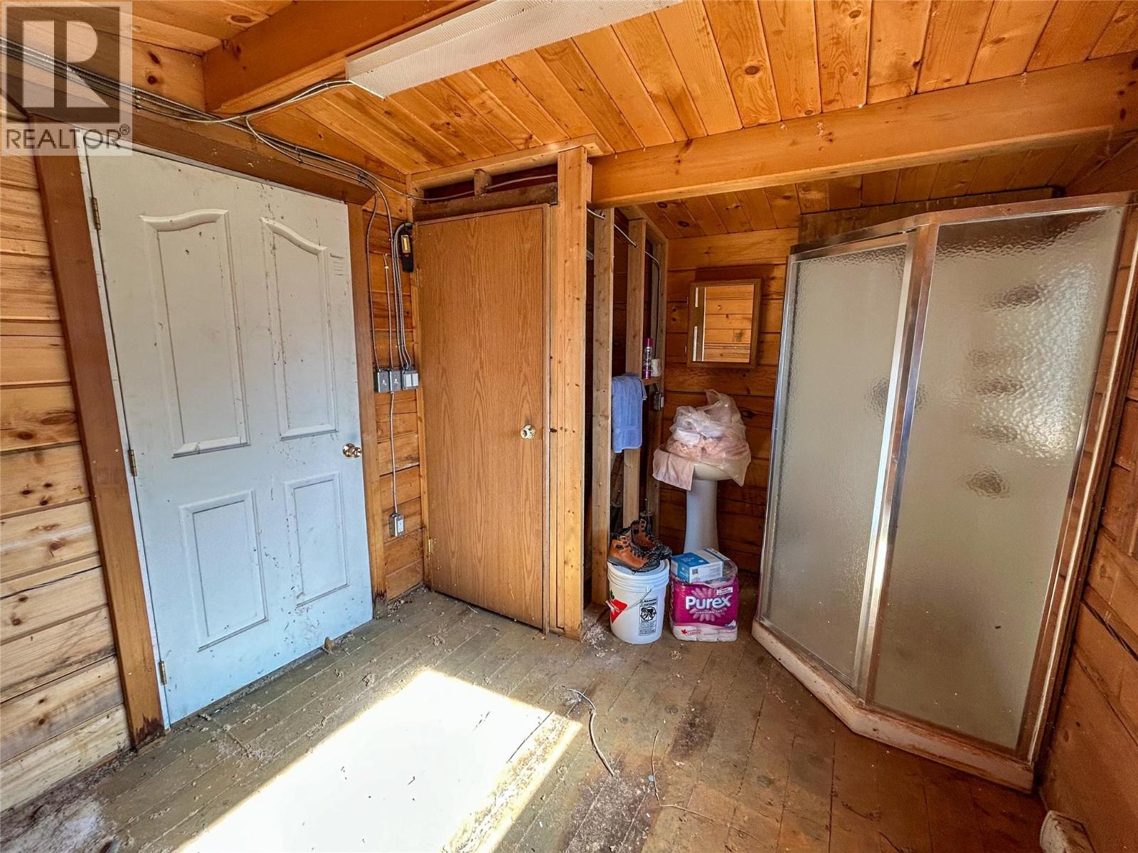 362 MEADOW CREEK ROAD - 19