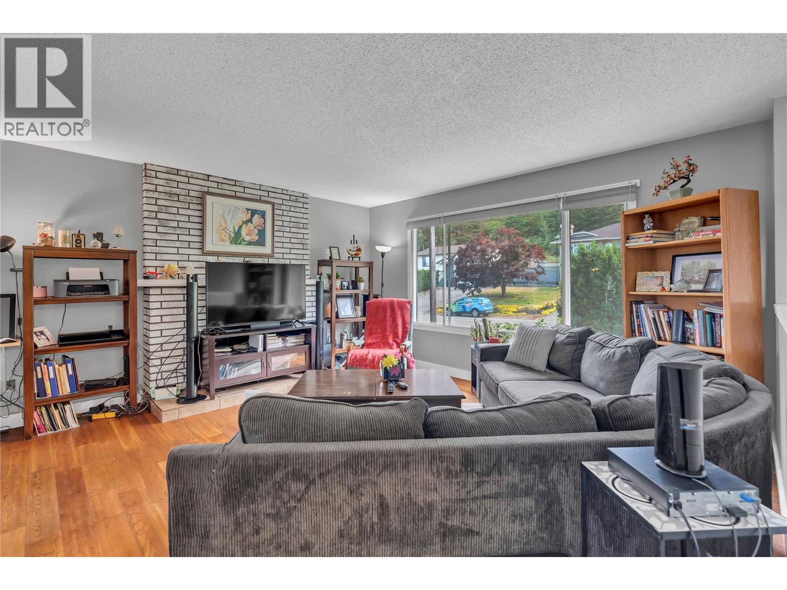 3269 McIver Road W, West Kelowna