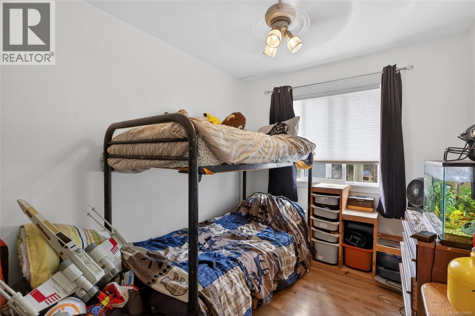 30 Rod & Gun Rd, Courtenay