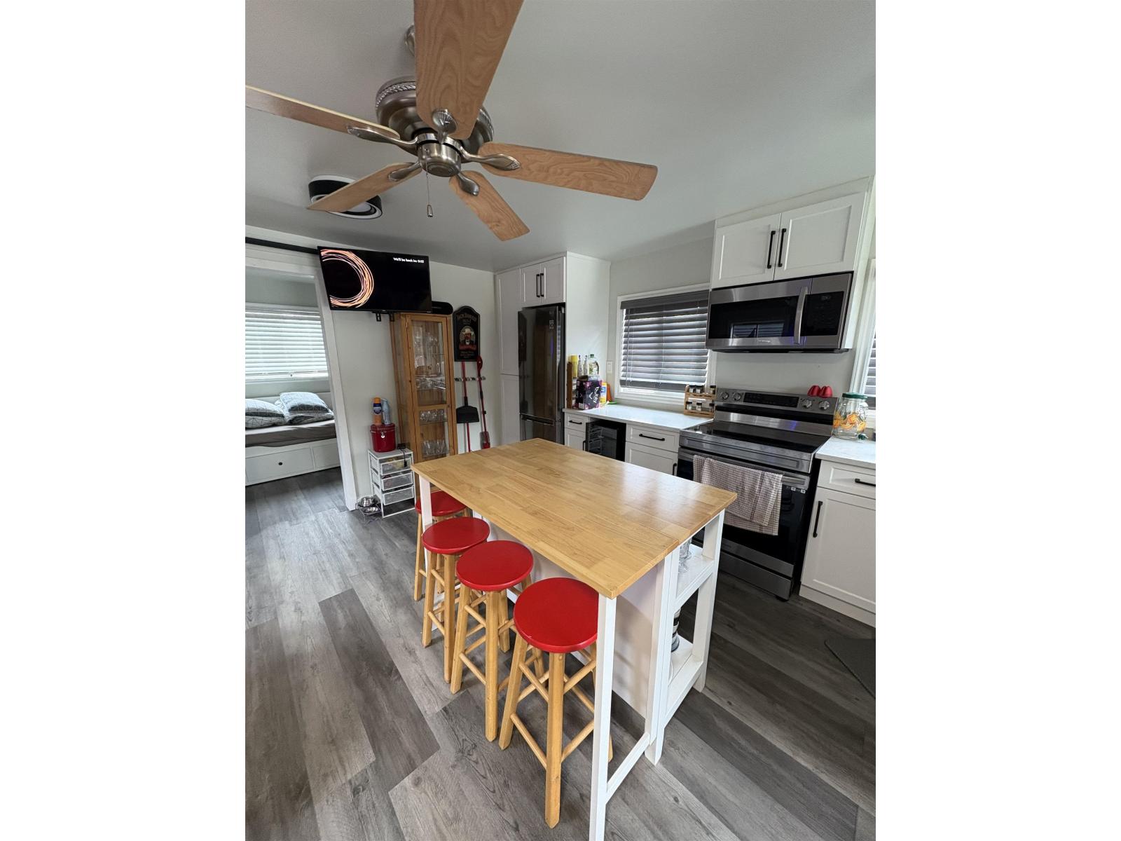 314 8400 SHOOK ROAD, Mission