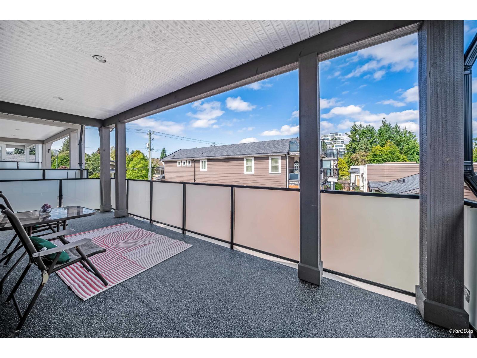 3 1426 FINLAY STREET, White Rock