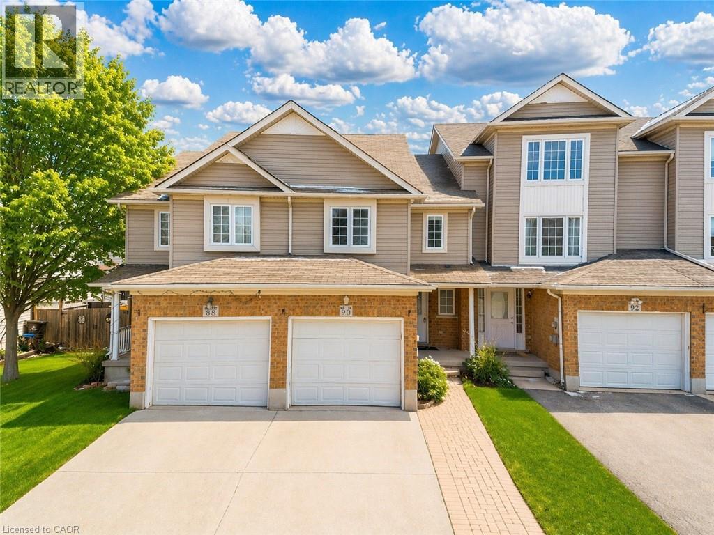 90 DONNENWERTH Drive