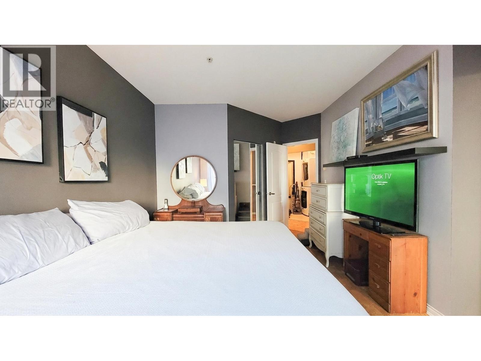 202 19091 MCMYN ROAD, Pitt Meadows