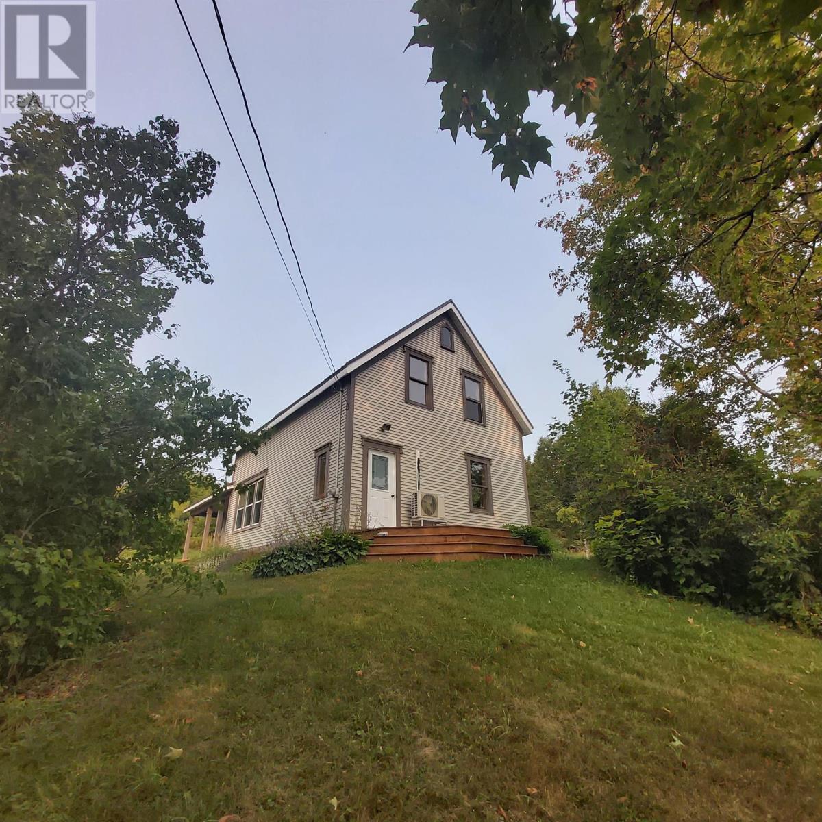 Property 25 of 43 of 5249 East River West Side Road