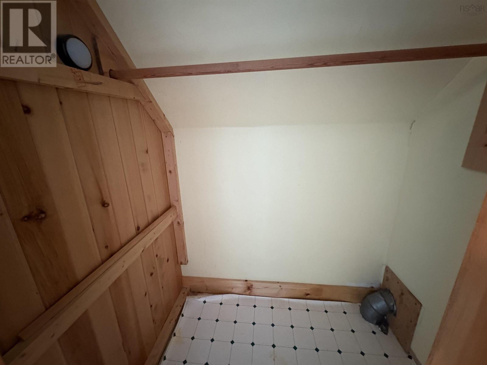 Property 10 of 43 of 5249 East River West Side Road