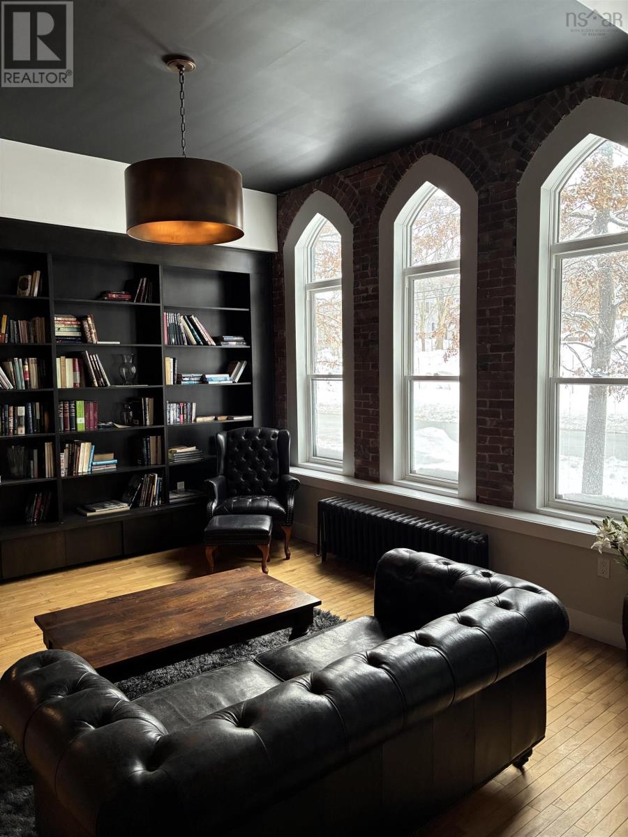 Property 7 of 14 of 2267 Brunswick Street