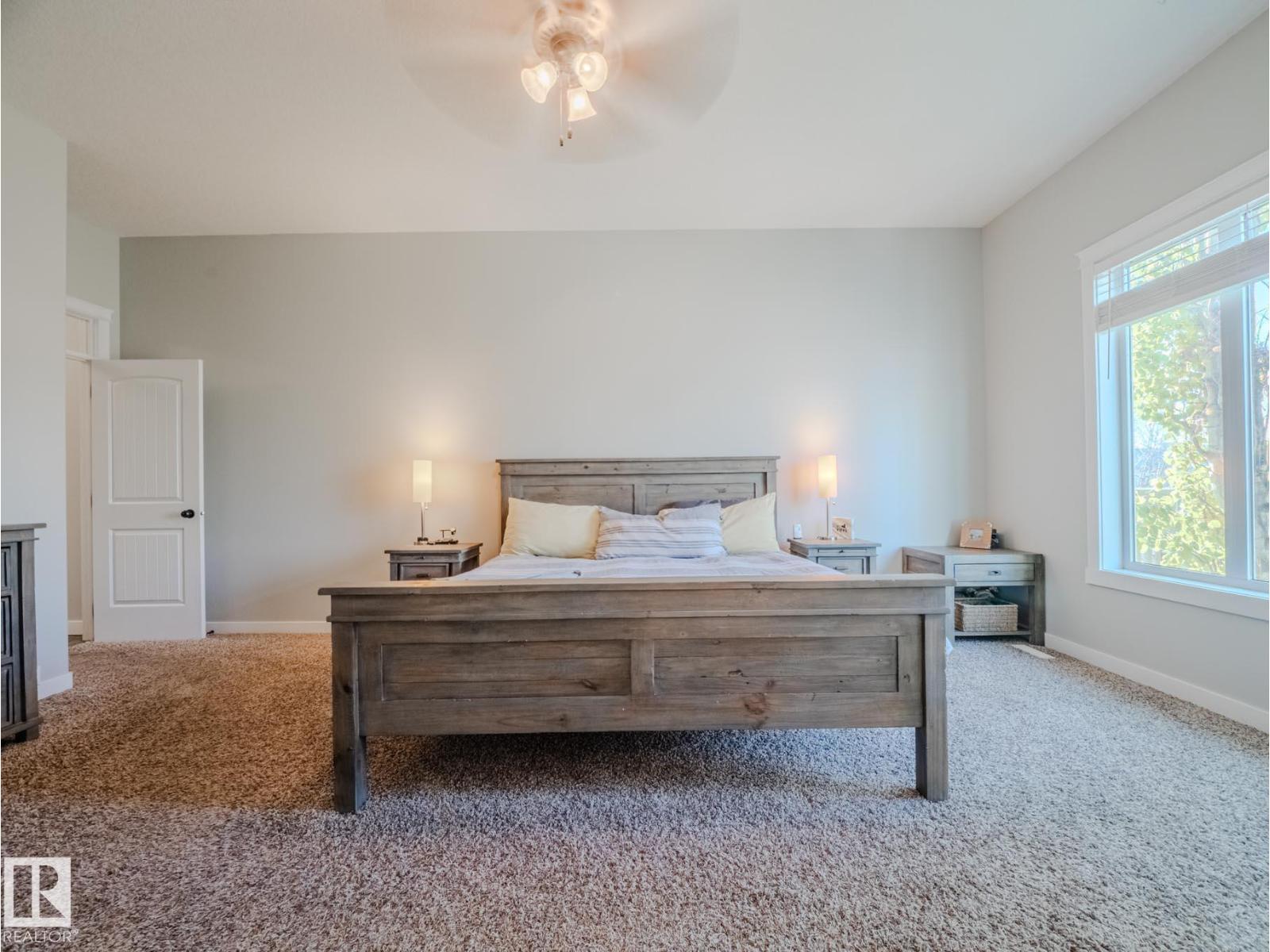 5204 63 ST - 20