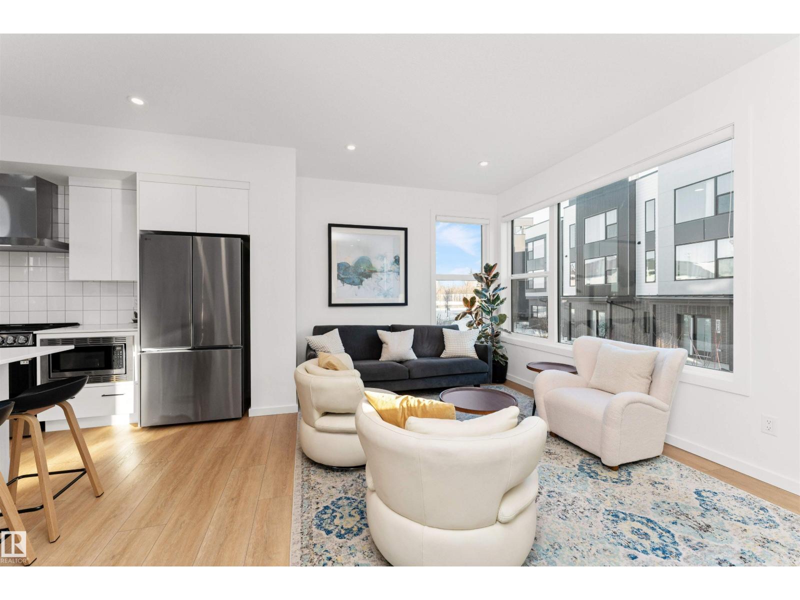 #56 5 RONDEAU DR, St. Albert