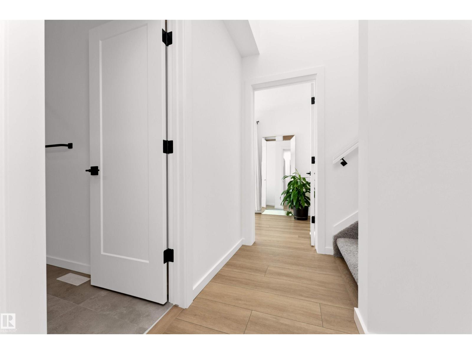 #56 5 RONDEAU DR, St. Albert