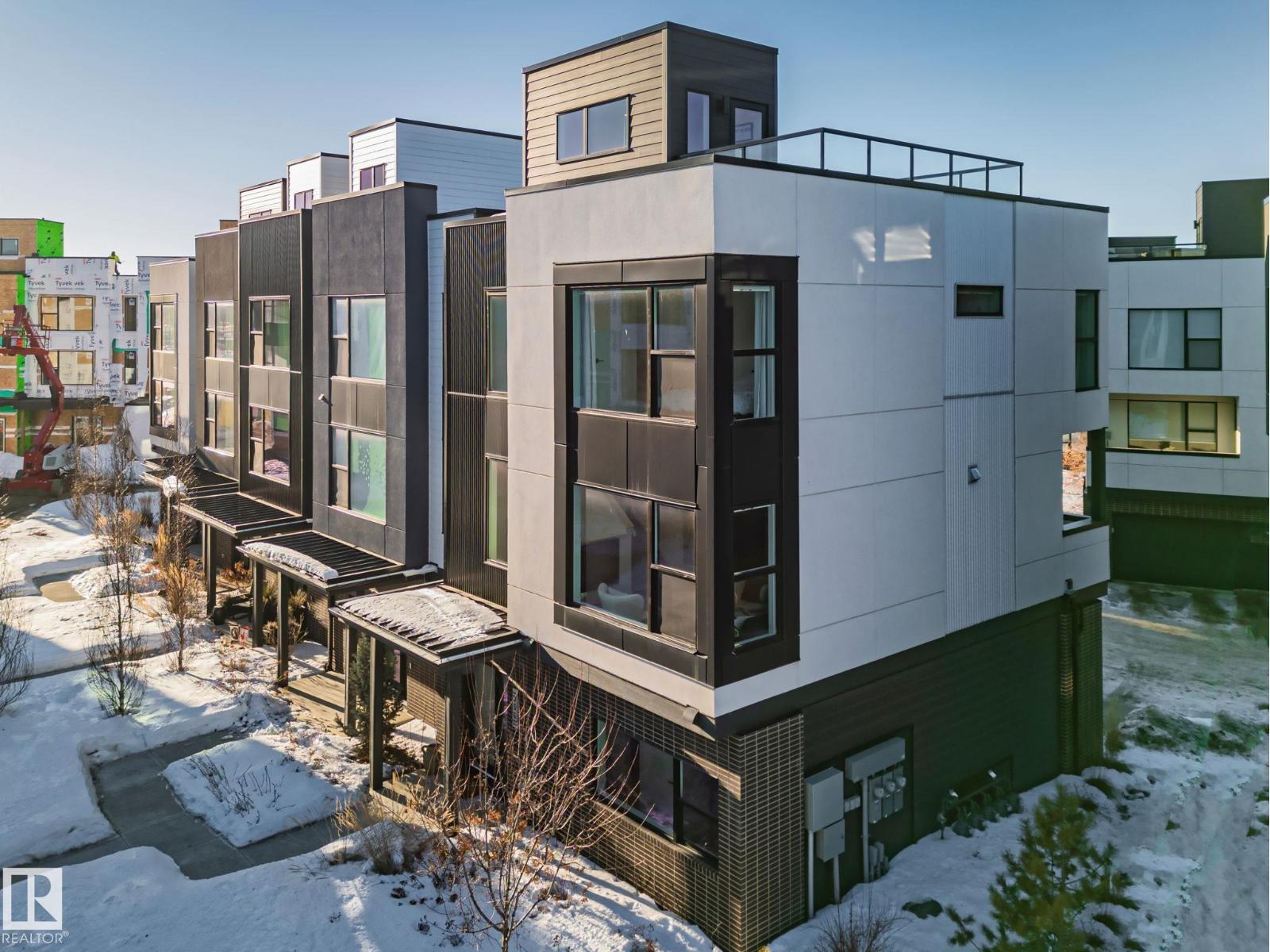 #56 5 RONDEAU DR, St. Albert