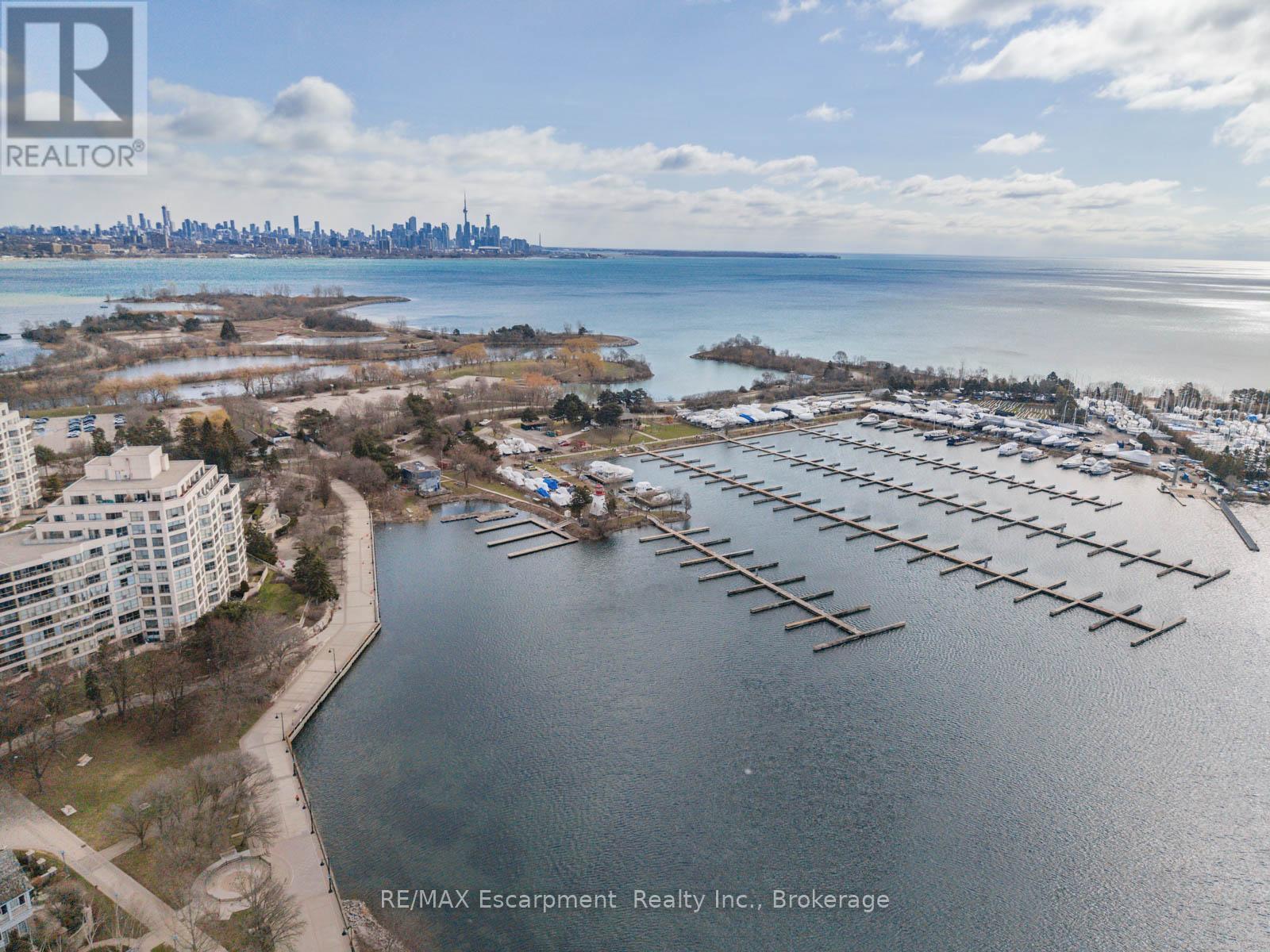 #301 2287 LAKE SHORE ROAD W - 40