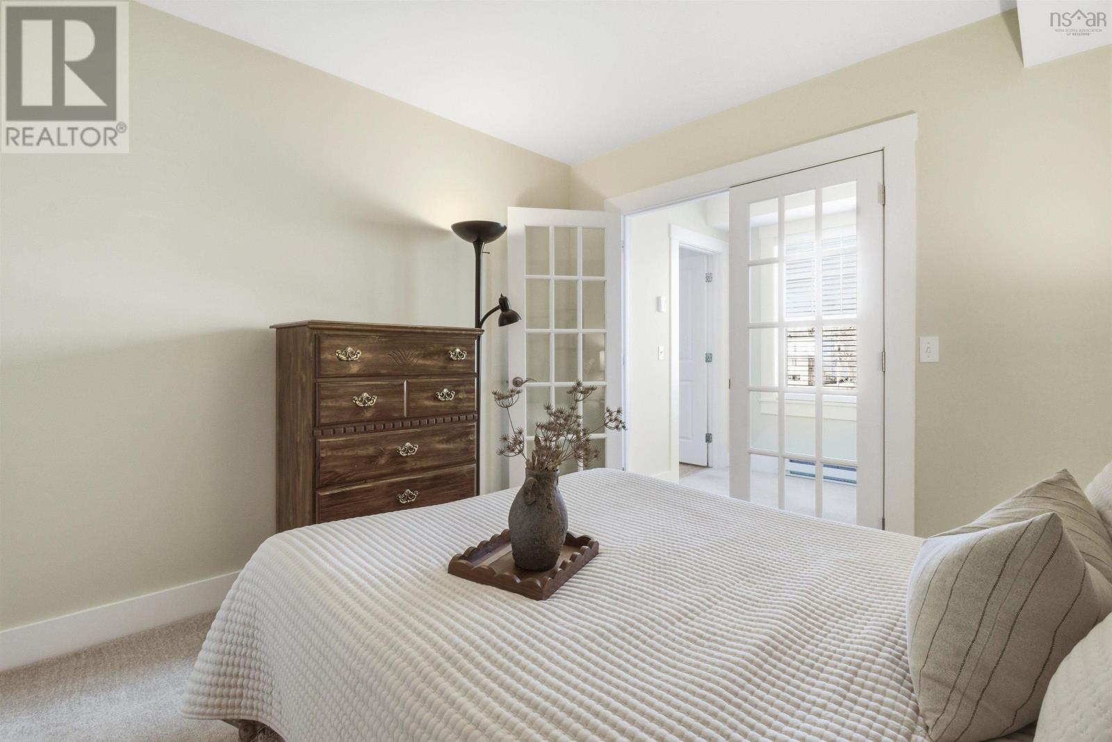 Property 20 of 38 of 406 162 Ochterloney Street