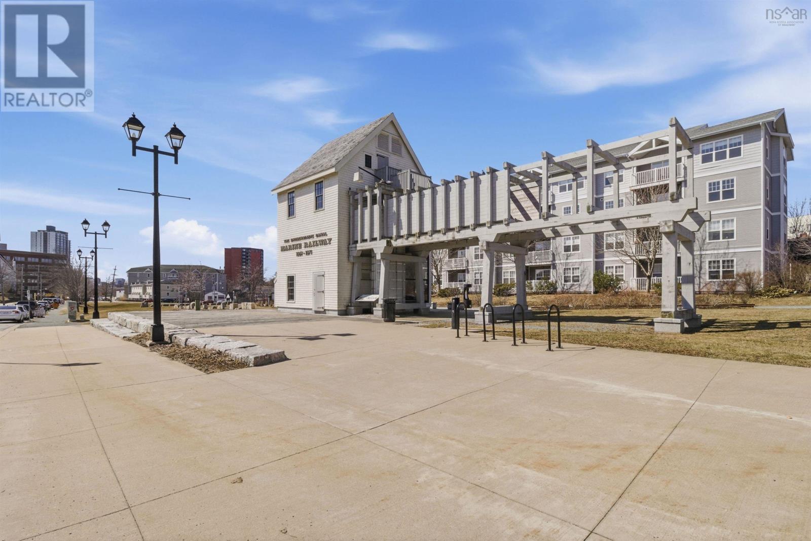 Property 12 of 38 of 406 162 Ochterloney Street