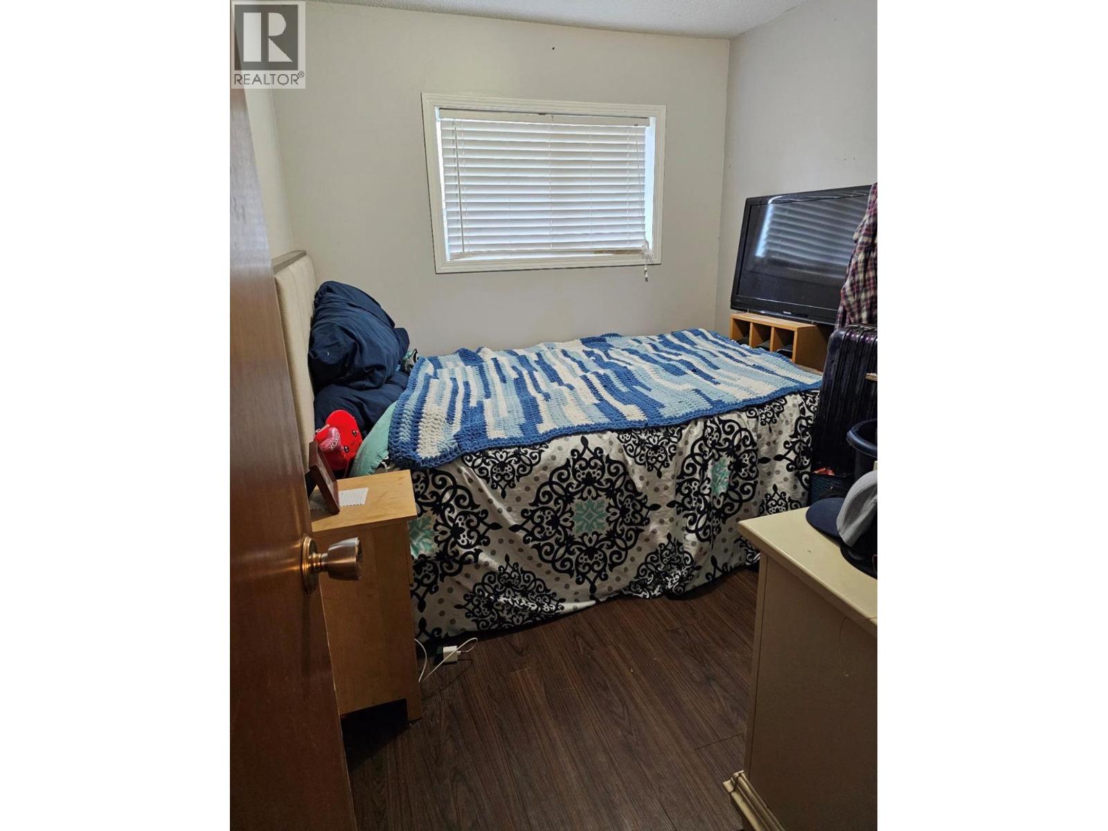 640 | 642 COURTENAY CRESCENT CRESCENT - 13