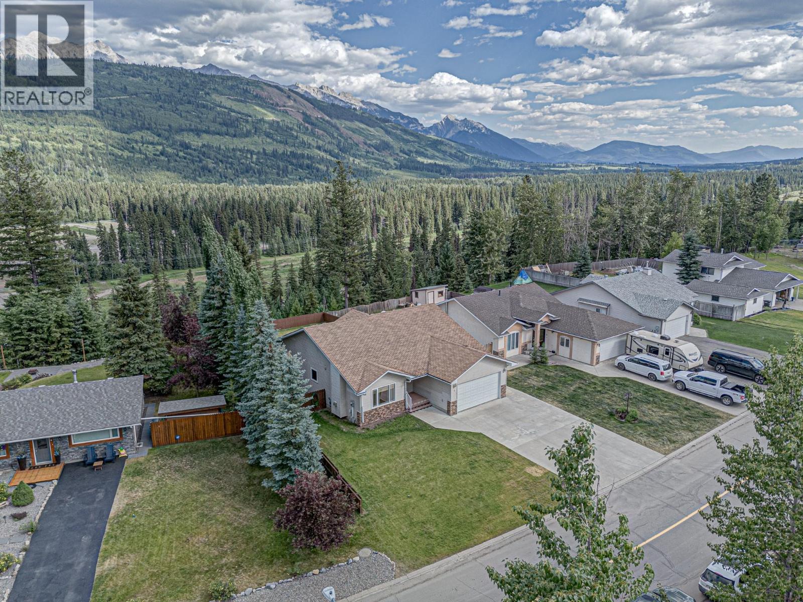 5 CALEDONIA PLACE - 63