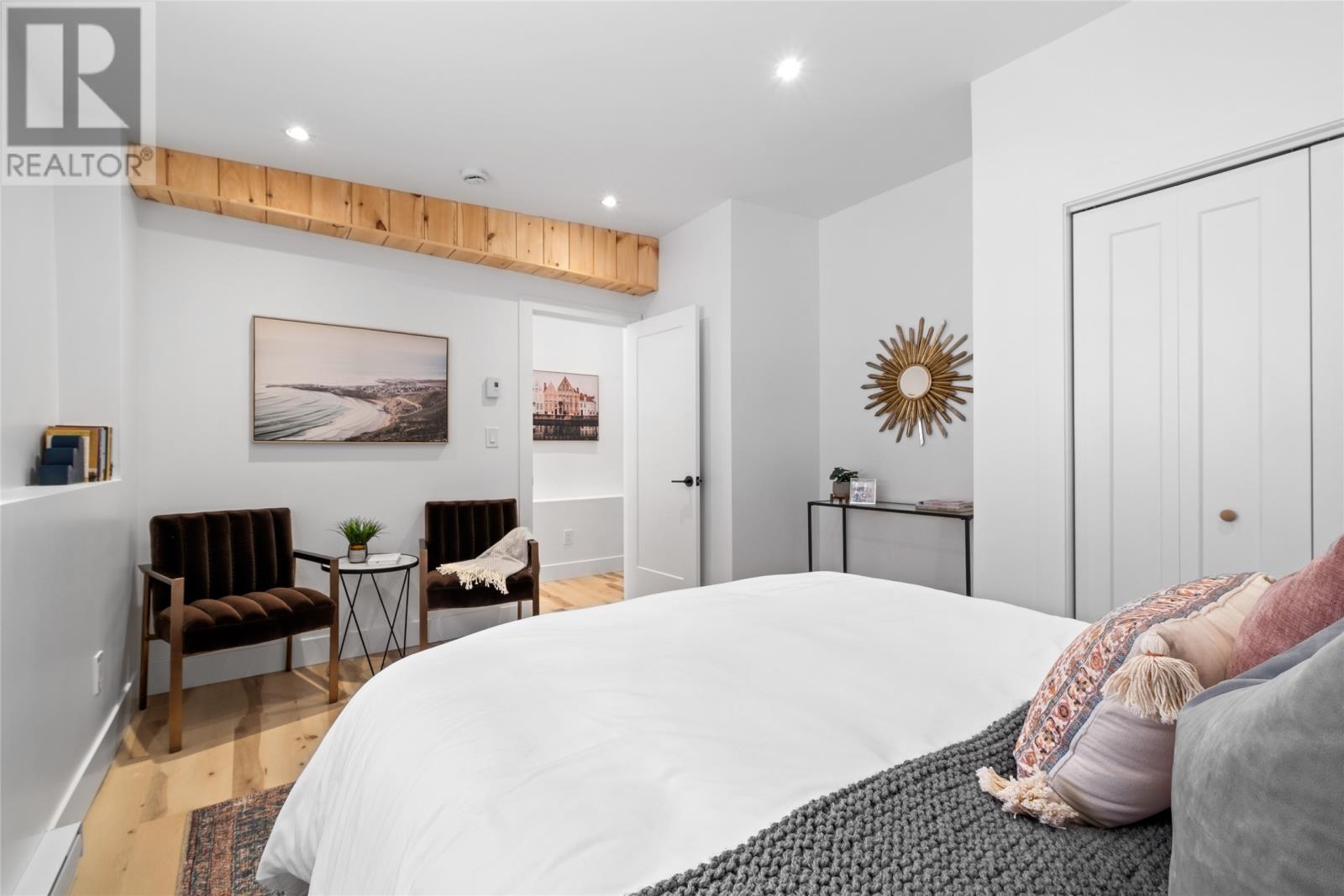 6 Bond Street — photo 17