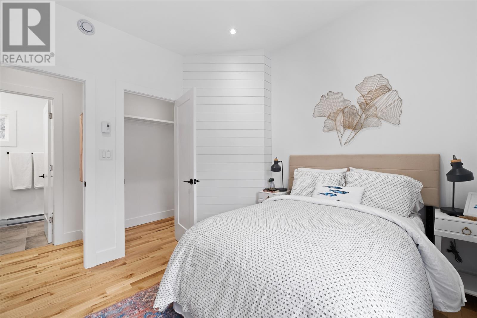 6 Bond Street — photo 19