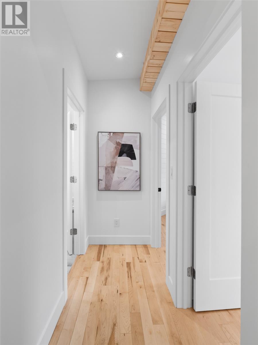 6 Bond Street — photo 23