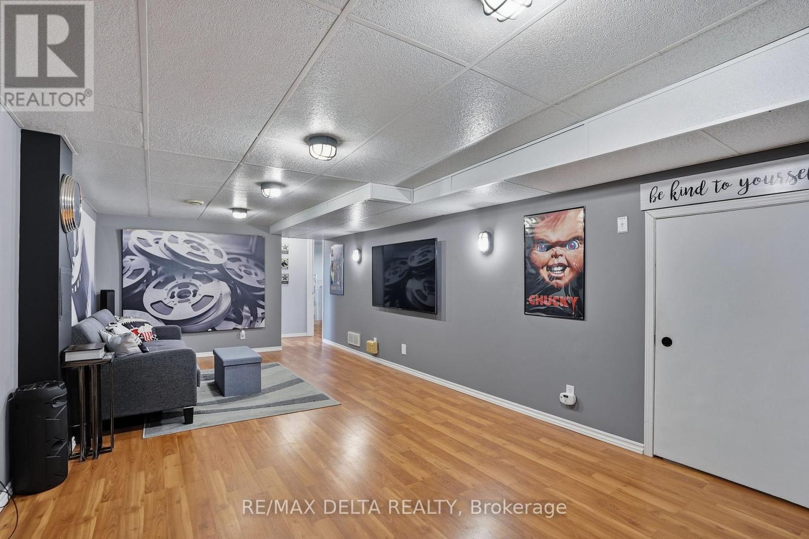 531 DEVISTA BOULEVARD - 19
